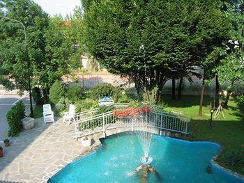 Quo Vadis Hotel